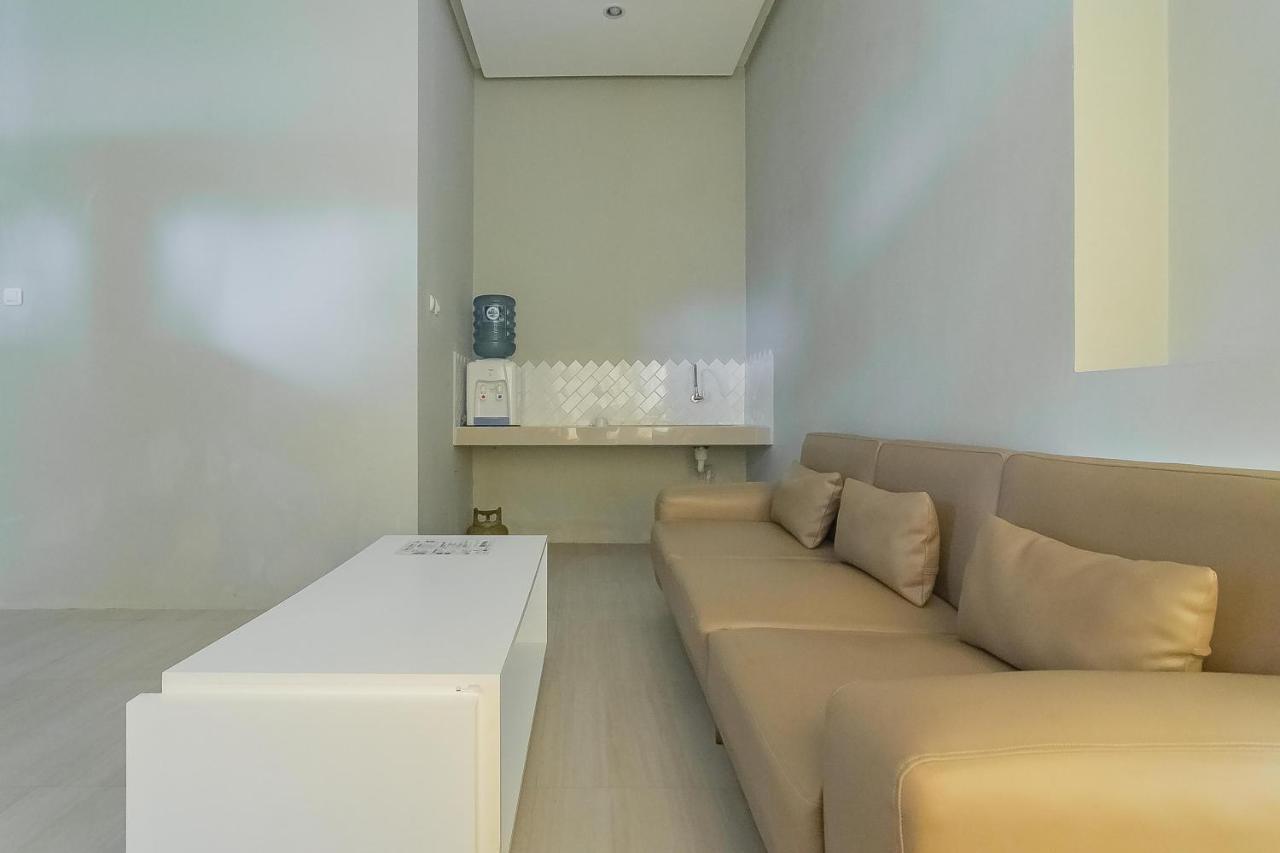 RedDoorz Resort Syariah @ Idelansia Home Stay Ciater Subang Zewnętrze zdjęcie