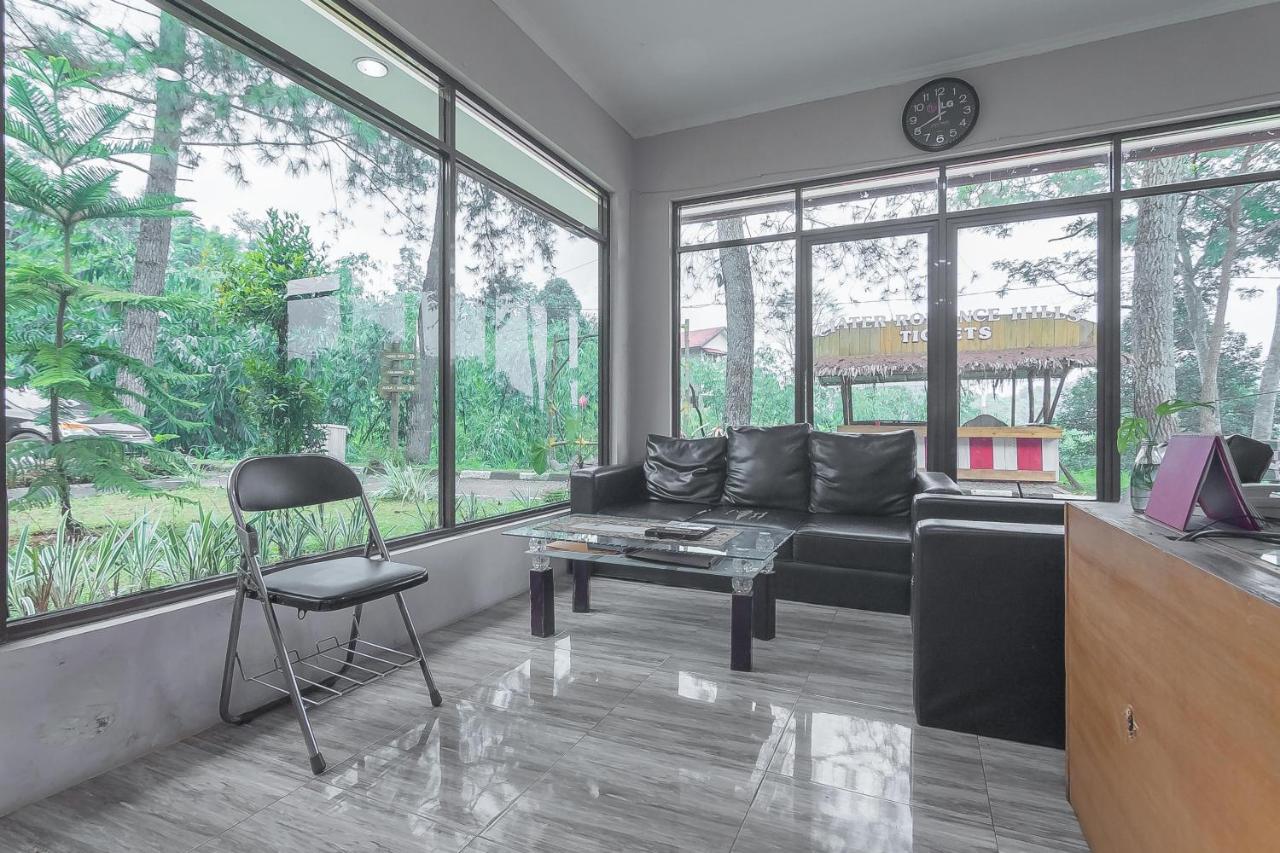 RedDoorz Resort Syariah @ Idelansia Home Stay Ciater Subang Zewnętrze zdjęcie